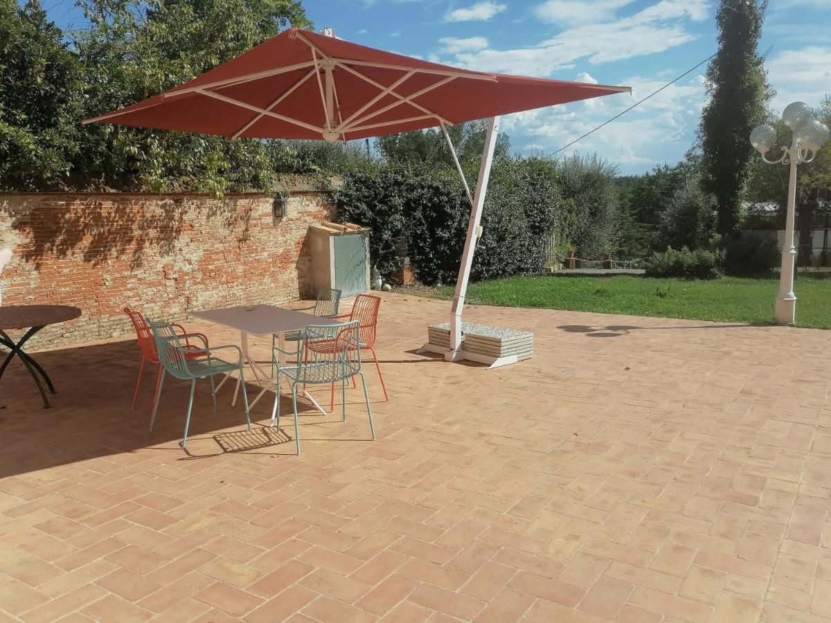 Az.Agricola Agriturismo La Locanda Di Lann Apartment Fucecchio Bagian luar foto